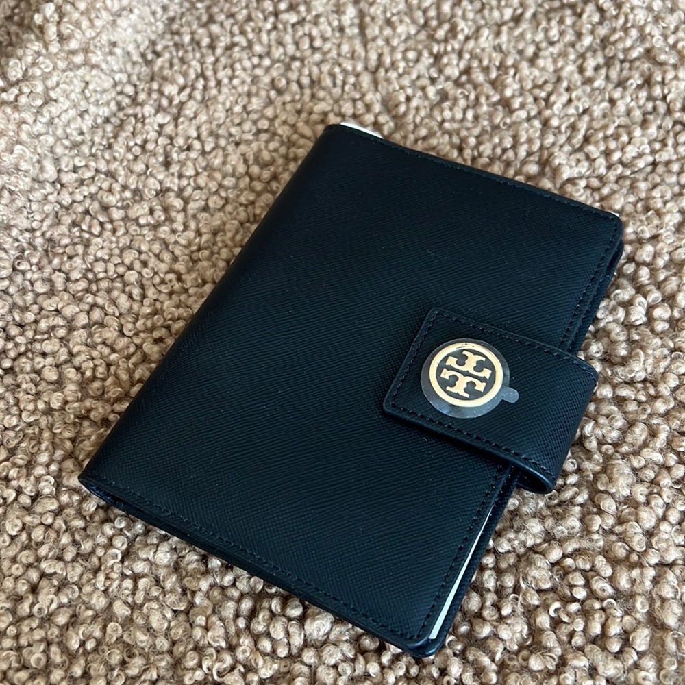 Tory Burch passport cover/wallet